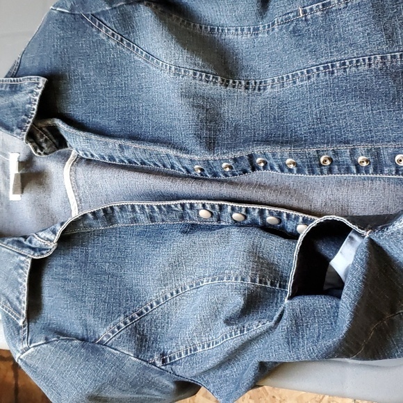 Demin jacket by Live A Little. - Picture 6 of 6